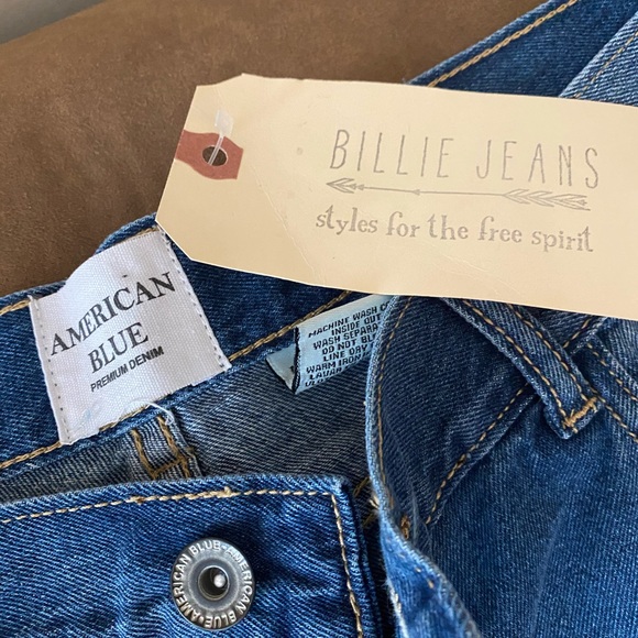American Blue Jeans - Picture 2 of 4